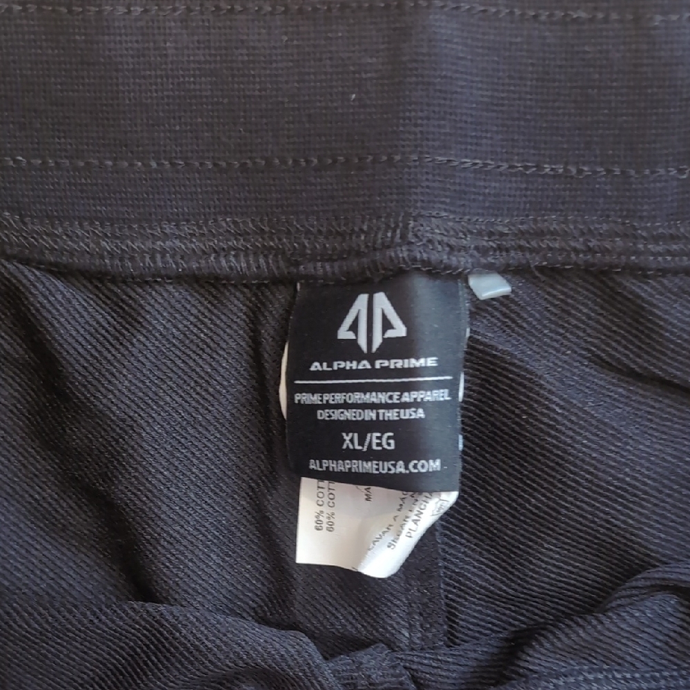 Alpha Prime Men's Black Athletic Training Jogger Shorts-great condition - Picture 2 of 3